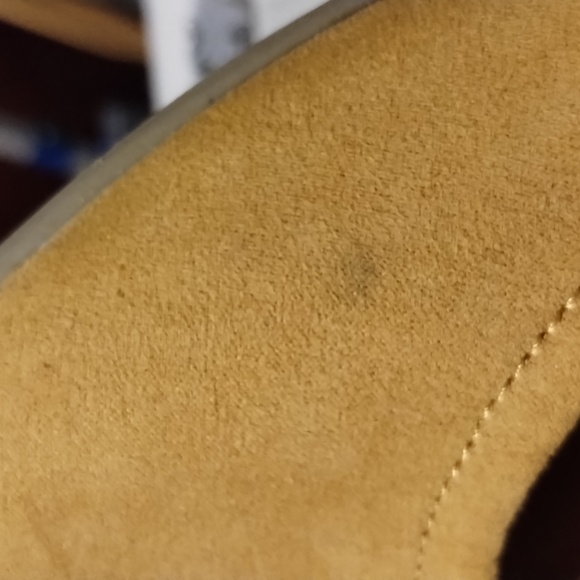 Shoes - Picture 8 of 8